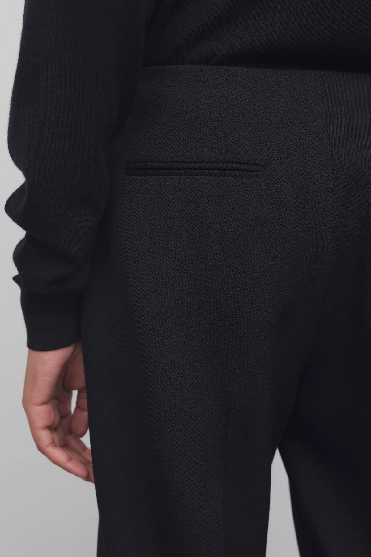 Juna Short in Virgin Wool